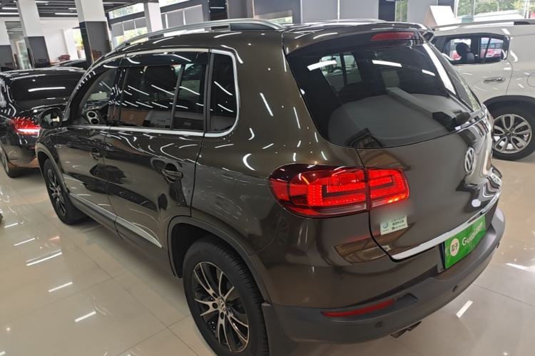 Used Volkswagen Tiguan 2016 300TSI Automatic All-Wheel Drive Luxury Edition Rear Left 45 Deg