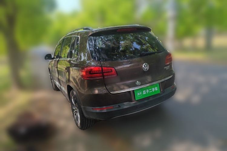 Used Volkswagen Tiguan 2016 300TSI Automatic All-Wheel Drive Luxury Edition Rear Left 45 Deg