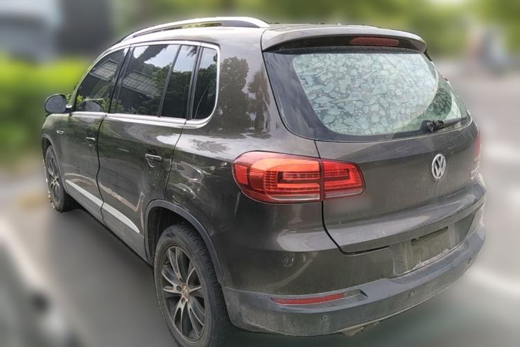 Used Volkswagen Tiguan 2016 300TSI Automatic All-Wheel Drive Luxury Edition Rear Left 45 Deg
