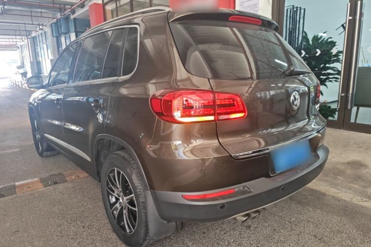 Used Volkswagen Tiguan 2016 300TSI Automatic All-Wheel Drive Luxury Edition Rear Left 45 Deg