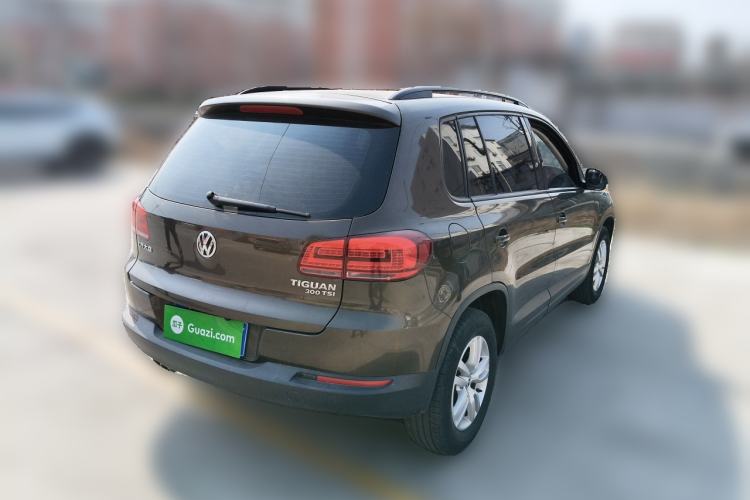 Used Volkswagen Tiguan 2016 300TSI Automatic Two-Wheel Drive Trend Edition Rear Right 45 Deg