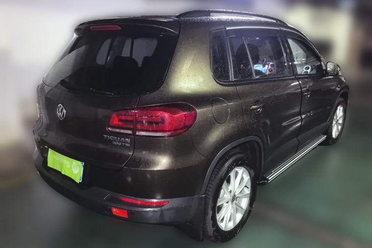 Used Volkswagen Tiguan 2016 300TSI Automatic All-Wheel Drive Fashion Vision Edition Rear Right 45 Deg