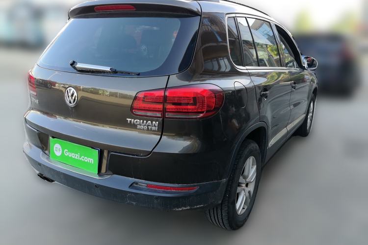 Used Volkswagen Tiguan 2016 300TSI Automatic Two-Wheel Drive Trend Edition Rear Right 45 Deg