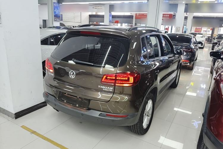 Used Volkswagen Tiguan 2016 280TSI Automatic Two-Wheel-Drive Silk Road Style Edition Rear Right 45 Deg