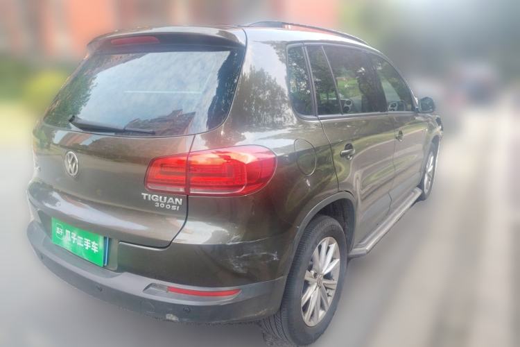 Used Volkswagen Tiguan 2016 300TSI Automatic All-Wheel Drive Fashion Vision Edition Rear Right 45 Deg