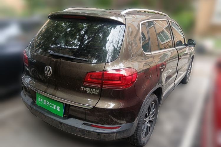Used Volkswagen Tiguan 2016 300TSI Automatic All-Wheel Drive Luxury Edition Rear Right 45 Deg