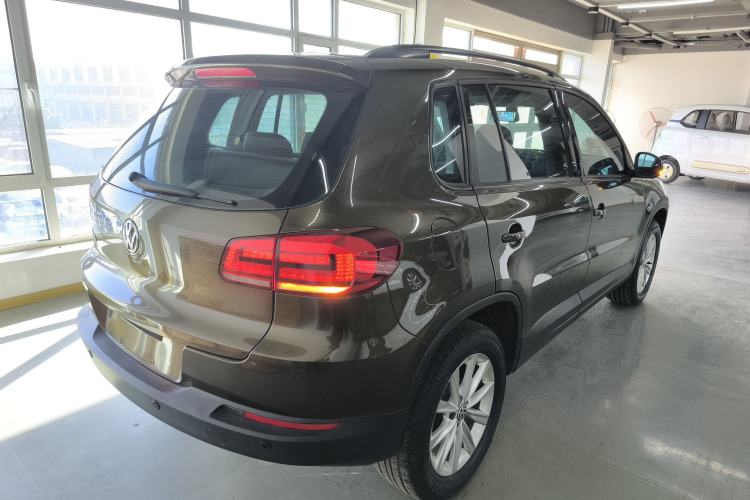 Used Volkswagen Tiguan 2016 300TSI Automatic Two-Wheel Drive Comfort Edition Rear Right 45 Deg
