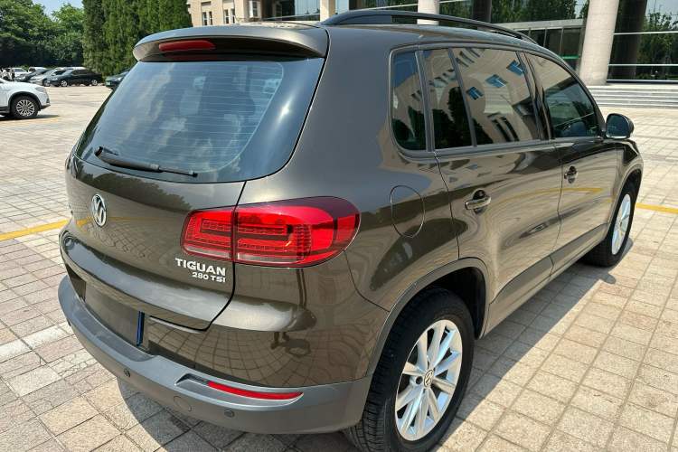 Used Volkswagen Tiguan 2016 280TSI Automatic Two-Wheel-Drive Silk Road Style Edition Rear Right 45 Deg