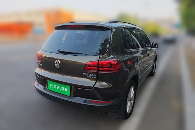 Used Volkswagen Tiguan 2016 280TSI Automatic Two-Wheel-Drive Silk Road Style Edition Rear Right 45 Deg