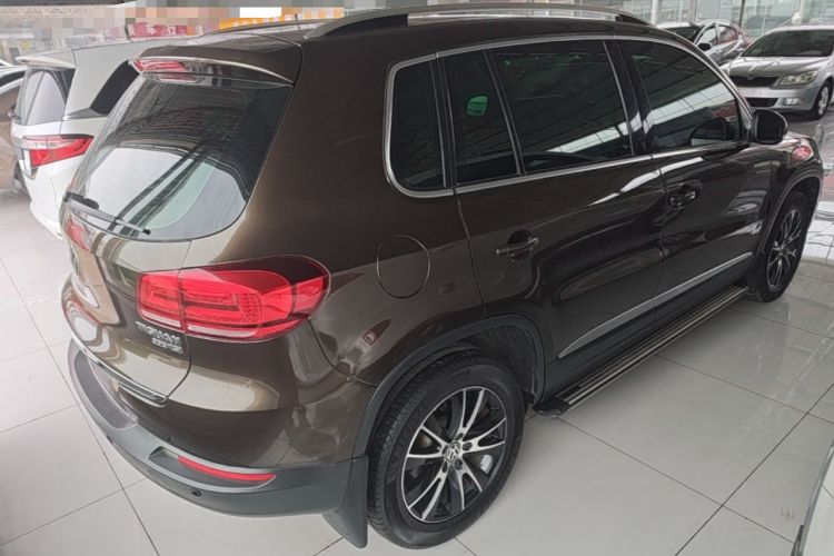 Used Volkswagen Tiguan 2016 300TSI Automatic Two-Wheel Drive Luxury Edition Rear Right 45 Deg