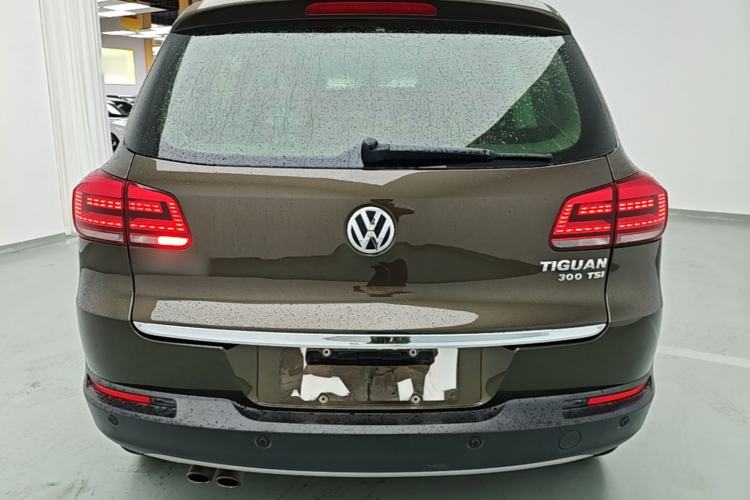 Used Volkswagen Tiguan 2016 300TSI Automatic All-Wheel Drive Luxury Edition Rear
