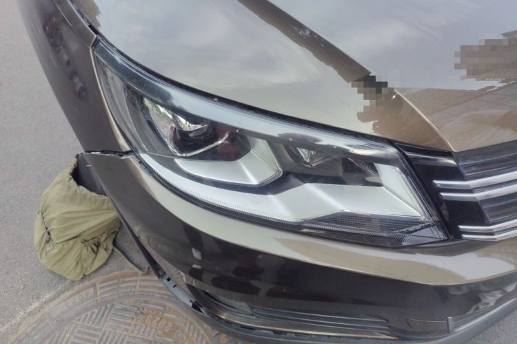 Used Volkswagen Tiguan 2016 300TSI Automatic Two-Wheel Drive Luxury Edition Right Front Headlight