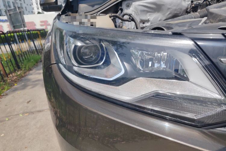 Used Volkswagen Tiguan 2016 300TSI Automatic Two-Wheel Drive Comfort Edition Right Front Headlight