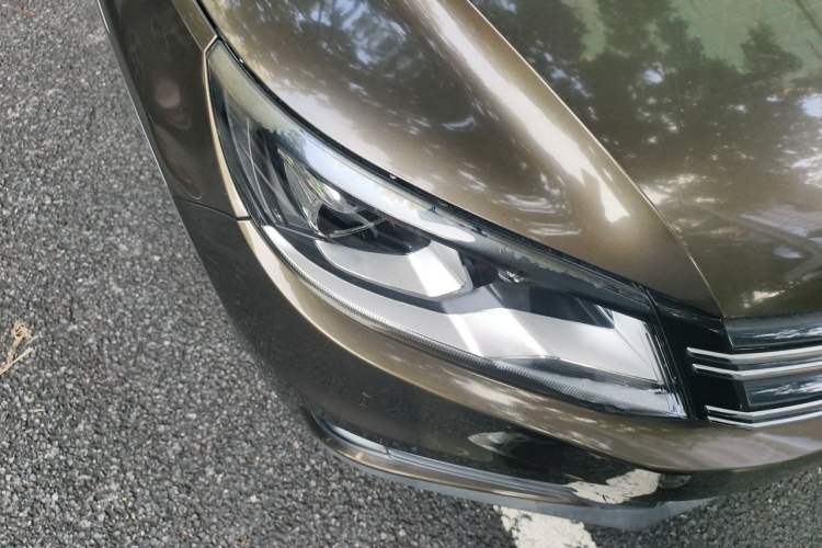 Used Volkswagen Tiguan 2016 300TSI Automatic Two-Wheel Drive Comfort Edition Right Front Headlight