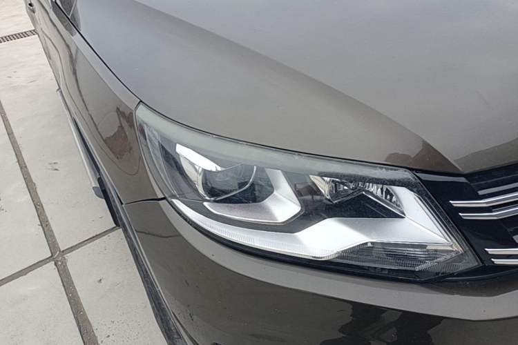 Used Volkswagen Tiguan 2016 300TSI Automatic Two-Wheel Drive Comfort Edition Right Front Headlight
