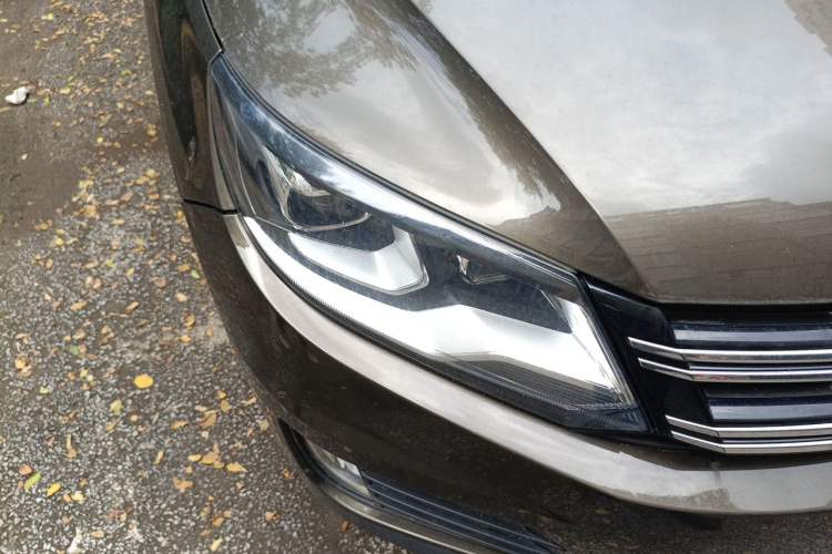 Used Volkswagen Tiguan 2016 280TSI Automatic Two-Wheel Drive Silk Road Comfort Edition Right Front Headlight