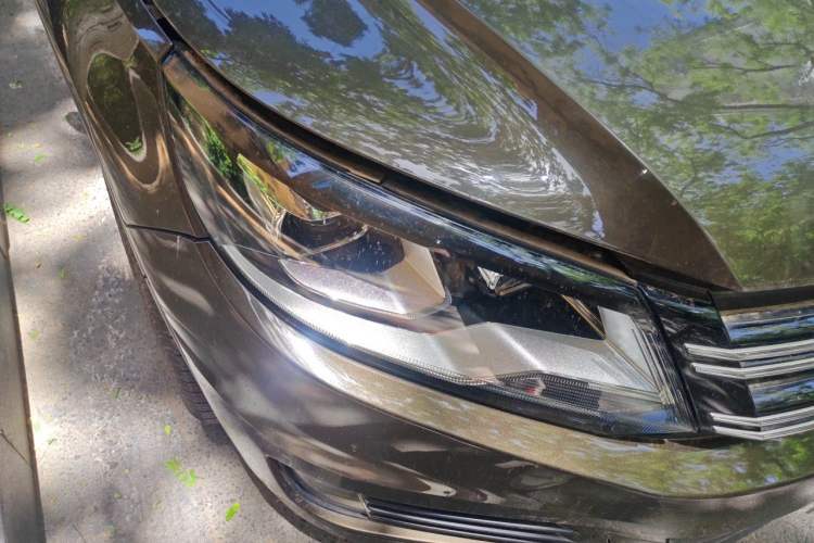 Used Volkswagen Tiguan 2016 280TSI Automatic Two-Wheel-Drive Silk Road Style Edition Right Front Headlight