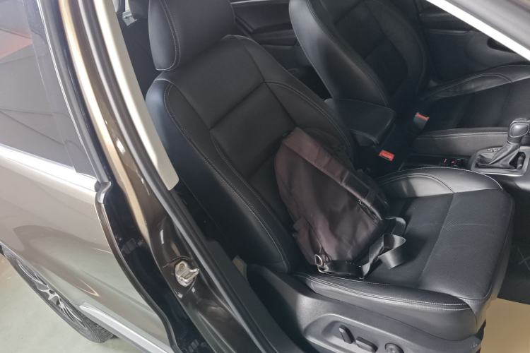 Used Volkswagen Tiguan 2016 300TSI Automatic Two-Wheel Drive Luxury Edition Right Front Seat