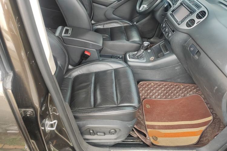 Used Volkswagen Tiguan 2016 300TSI Automatic Two-Wheel Drive Luxury Edition Right Front Seat