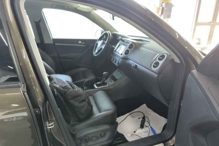 Used Volkswagen Tiguan 2016 300TSI Automatic Two-Wheel Drive Comfort Edition Right Front Seat