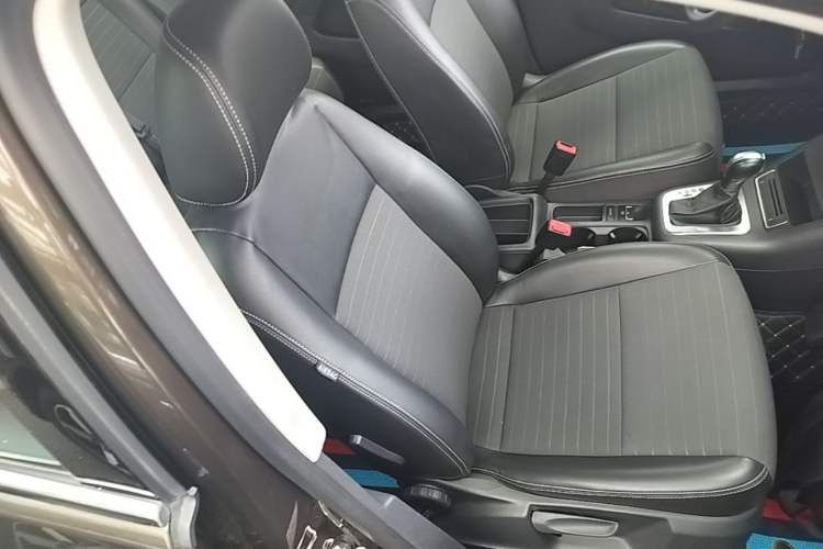 Used Volkswagen Tiguan 2016 300TSI Automatic Two-Wheel Drive Trend Edition Right Front Seat