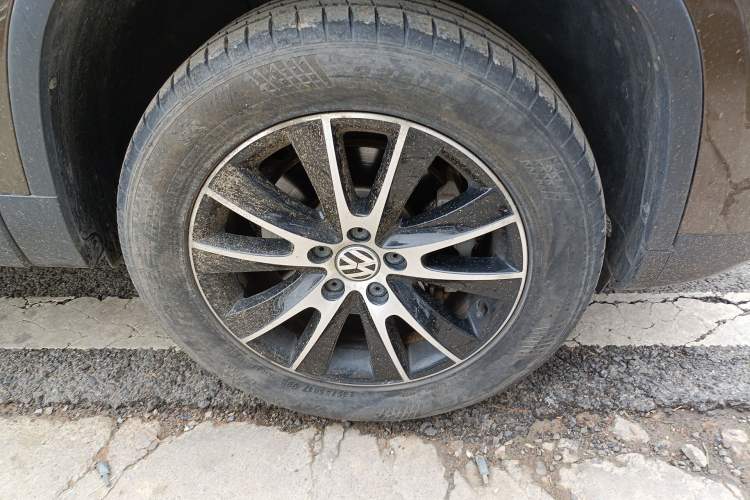 Used Volkswagen Tiguan 2016 300TSI Automatic Two-Wheel Drive Luxury Edition Right Front Wheel Hub