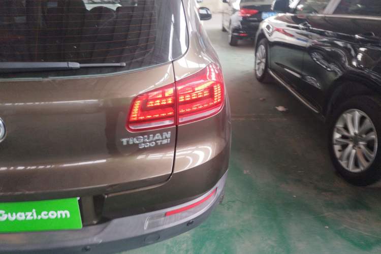 Used Volkswagen Tiguan 2016 300TSI Automatic All-Wheel Drive Fashion Vision Edition Right Rear Taillight