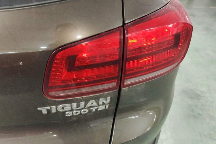 Used Volkswagen Tiguan 2016 300TSI Automatic All-Wheel Drive Luxury Edition Right Rear Taillight
