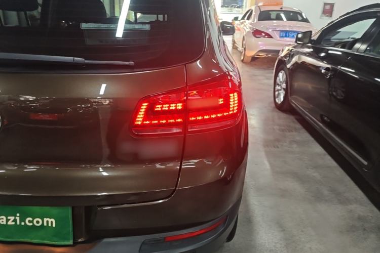 Used Volkswagen Tiguan 2016 280TSI Automatic Two-Wheel-Drive Silk Road Style Edition Right Rear Taillight