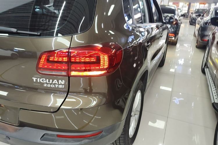 Used Volkswagen Tiguan 2016 280TSI Automatic Two-Wheel-Drive Silk Road Style Edition Right Rear Taillight