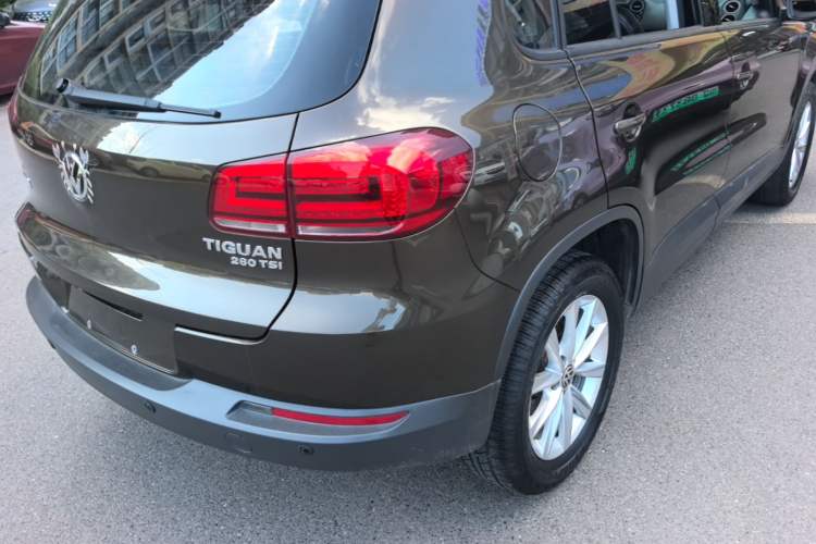 Used Volkswagen Tiguan 2016 280TSI Automatic Two-Wheel-Drive Silk Road Style Edition Right Rear Taillight
