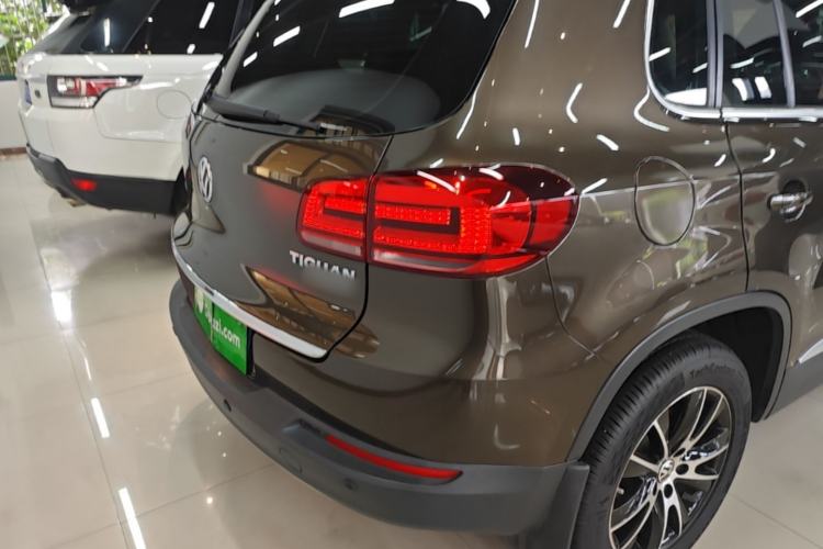 Used Volkswagen Tiguan 2016 300TSI Automatic All-Wheel Drive Luxury Edition Right Rear Taillight