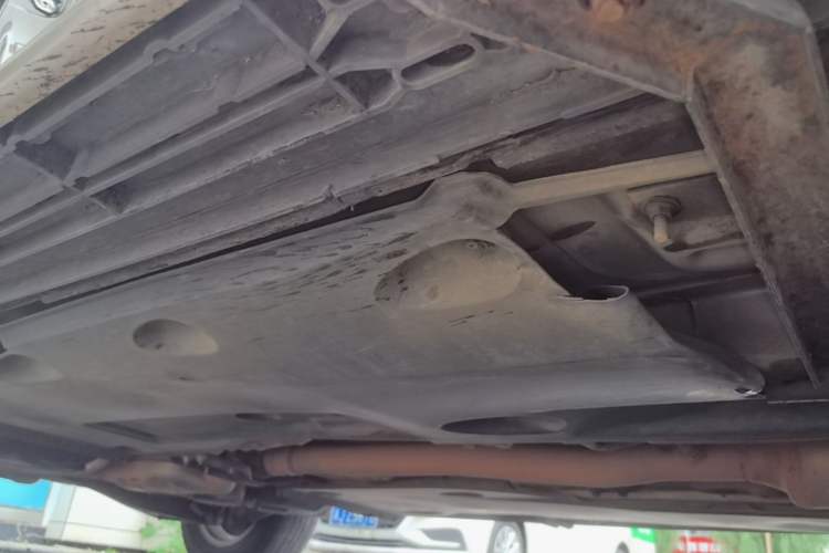 Used Volkswagen Tiguan 2016 300TSI Automatic Two-Wheel Drive Trend Edition Right Side Sill