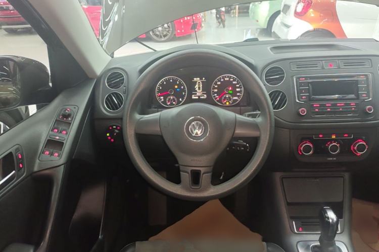 Used Volkswagen Tiguan 2016 300TSI Automatic Two-Wheel Drive Trend Edition Steering Wheel