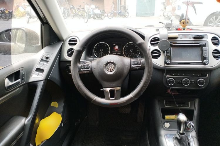 Used Volkswagen Tiguan 2016 330TSI Automatic All-Wheel-Drive Flagship Edition Steering Wheel