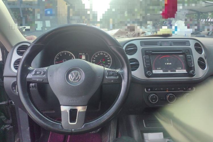 Used Volkswagen Tiguan 2016 300TSI Automatic Two-Wheel Drive Luxury Edition Steering Wheel