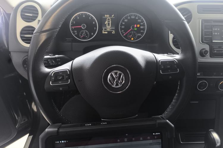 Used Volkswagen Tiguan 2016 300TSI Automatic All-Wheel Drive Fashion Vision Edition Steering Wheel