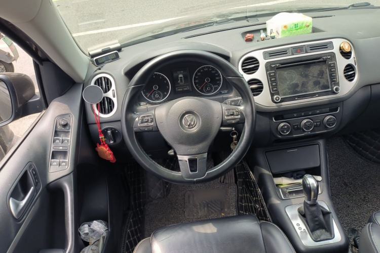 Used Volkswagen Tiguan 2016 280TSI Automatic Two-Wheel Drive Silk Road Comfort Edition Steering Wheel