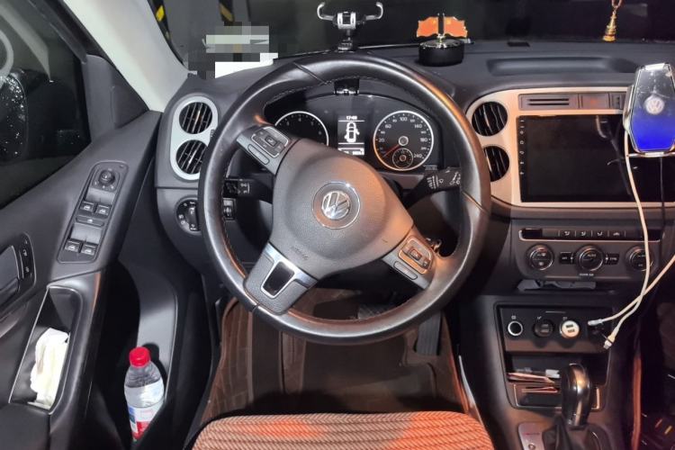 Used Volkswagen Tiguan 2016 300TSI Automatic All-Wheel Drive Fashion Vision Edition Steering Wheel