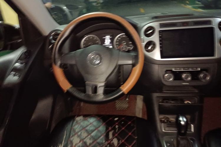 Used Volkswagen Tiguan 2016 300TSI Automatic Two-Wheel Drive Trend Edition Steering Wheel