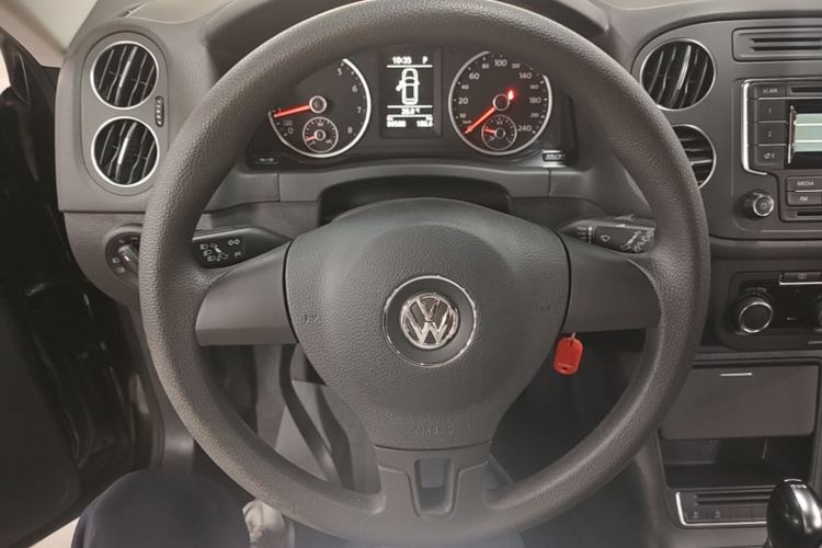 Used Volkswagen Tiguan 2016 280TSI Automatic Two-Wheel-Drive Silk Road Style Edition Steering Wheel