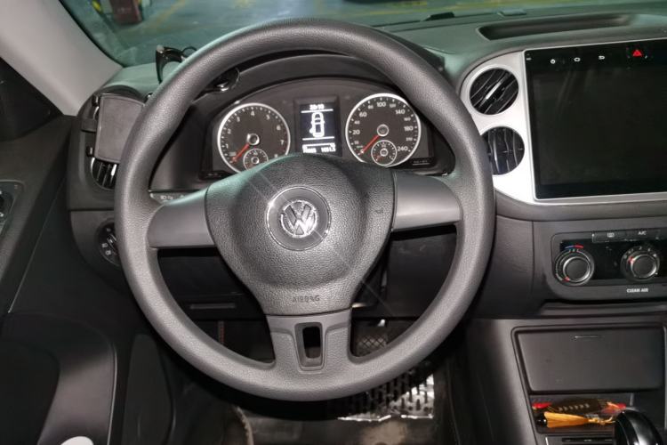 Used Volkswagen Tiguan 2016 300TSI Automatic Two-Wheel Drive Trend Edition Steering Wheel