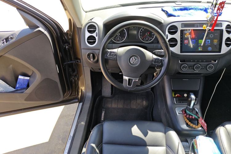 Used Volkswagen Tiguan 2016 280TSI Automatic Two-Wheel Drive Silk Road Comfort Edition Steering Wheel