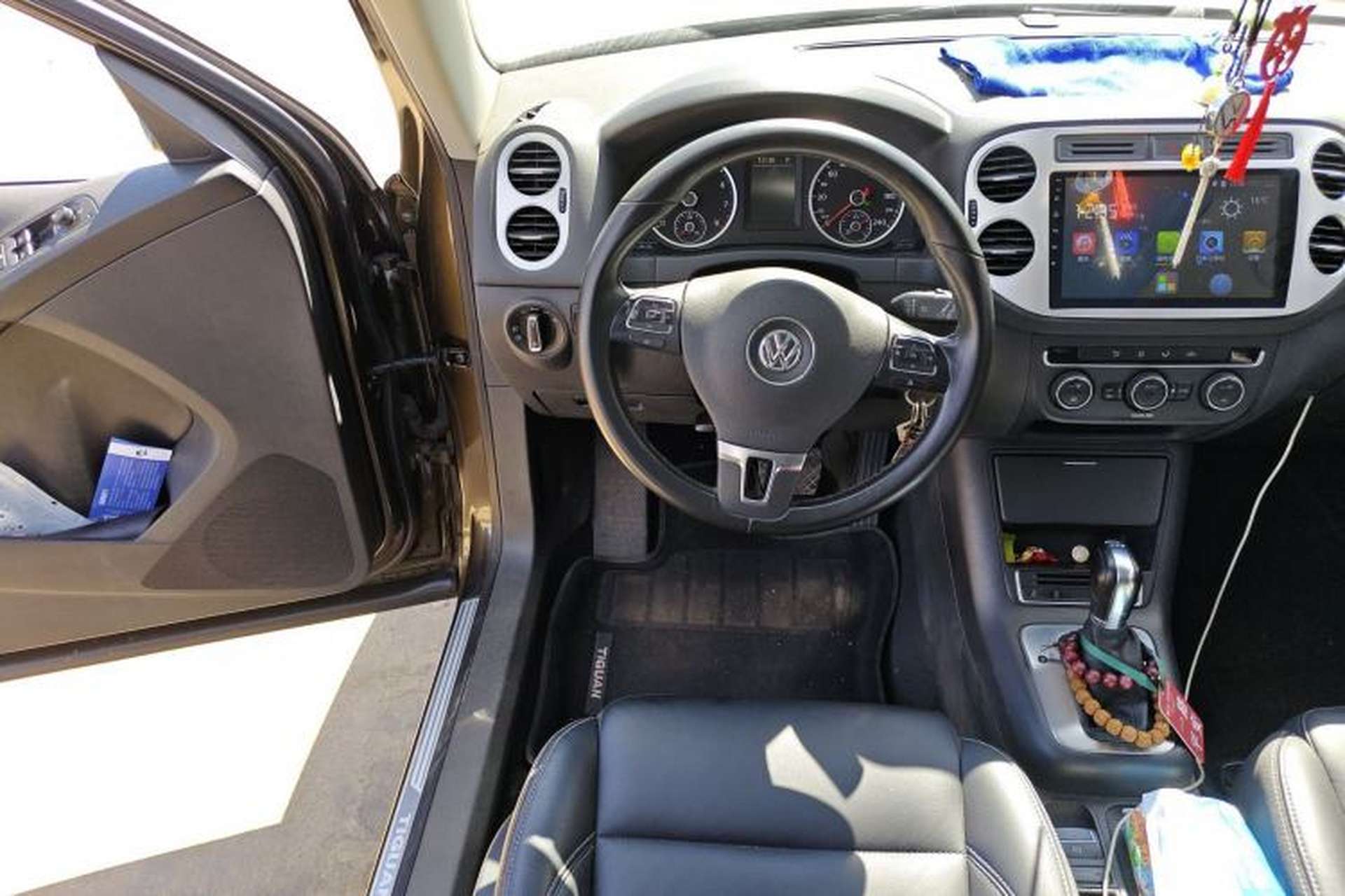Used Volkswagen Tiguan 2016 280TSI Automatic Two-Wheel Drive Silk Road Comfort Edition Steering Wheel