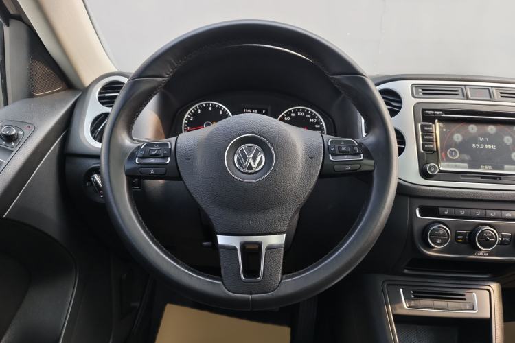 Used Volkswagen Tiguan 2016 300TSI Automatic Two-Wheel Drive Luxury Edition Steering Wheel