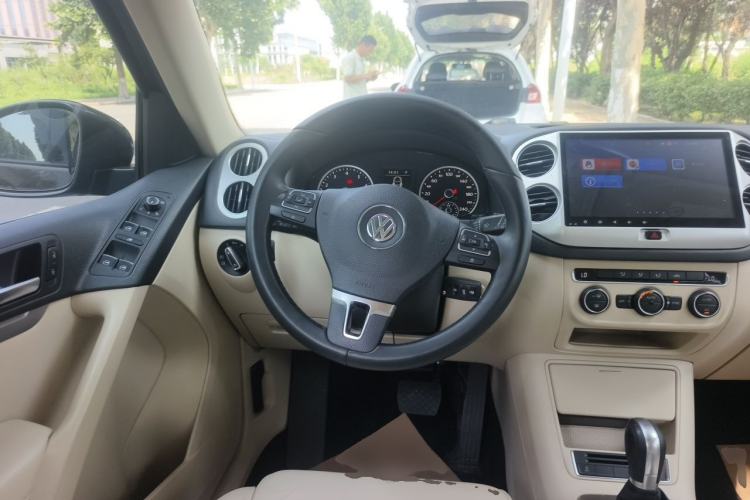 Used Volkswagen Tiguan 2016 300TSI Automatic Two-Wheel Drive Comfort Edition Steering Wheel