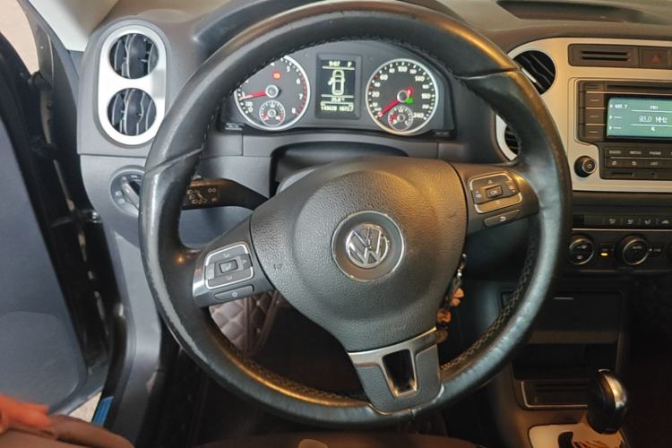 Used Volkswagen Tiguan 2016 300TSI Automatic All-Wheel Drive Fashion Vision Edition Steering Wheel