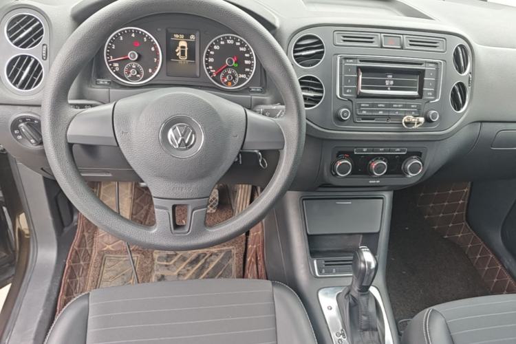 Used Volkswagen Tiguan 2016 280TSI Automatic Two-Wheel-Drive Silk Road Style Edition Steering Wheel