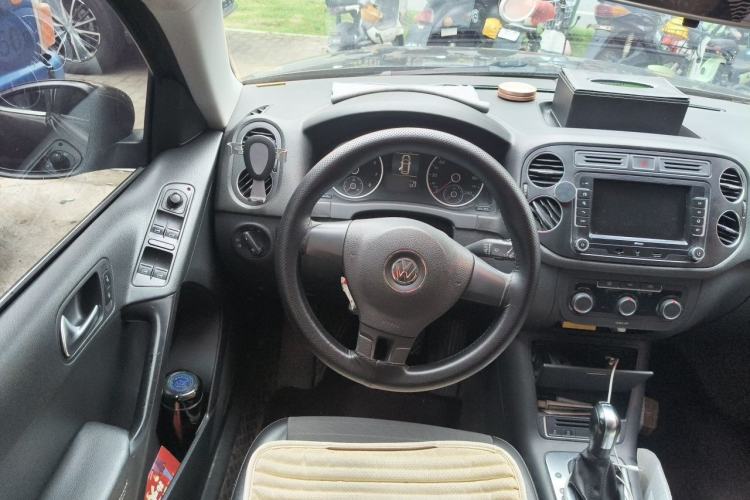 Used Volkswagen Tiguan 2016 280TSI Automatic Two-Wheel-Drive Silk Road Style Edition Steering Wheel