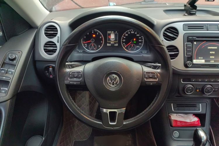 Used Volkswagen Tiguan 2016 300TSI Automatic Two-Wheel Drive Luxury Edition Steering Wheel